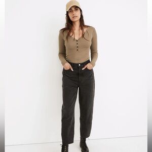 Madewell Black barrell Jean size 26
